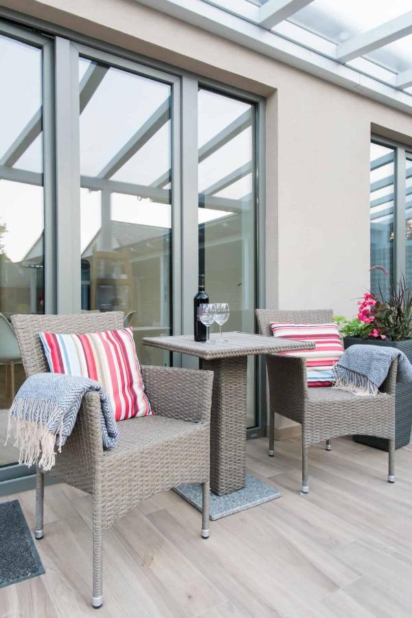 Villa Strokay - Few Minutes Walk From Lake Balaton Кестели Екстериор снимка