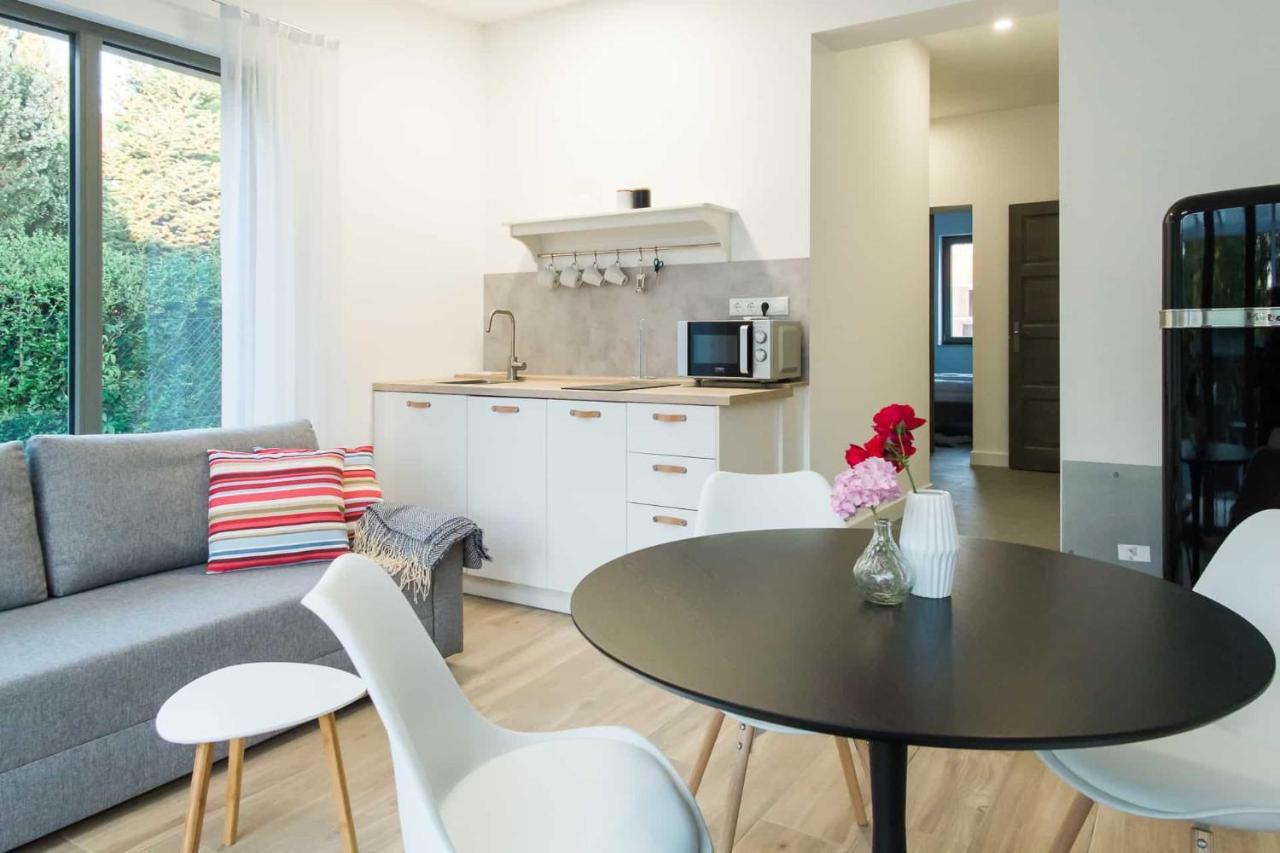 Villa Strokay - Few Minutes Walk From Lake Balaton Кестели Екстериор снимка