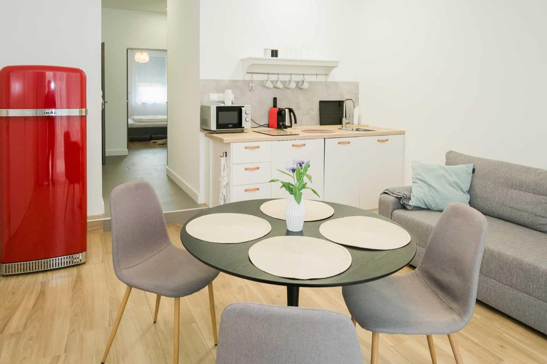 Villa Strokay - Few Minutes Walk From Lake Balaton Кестели Екстериор снимка