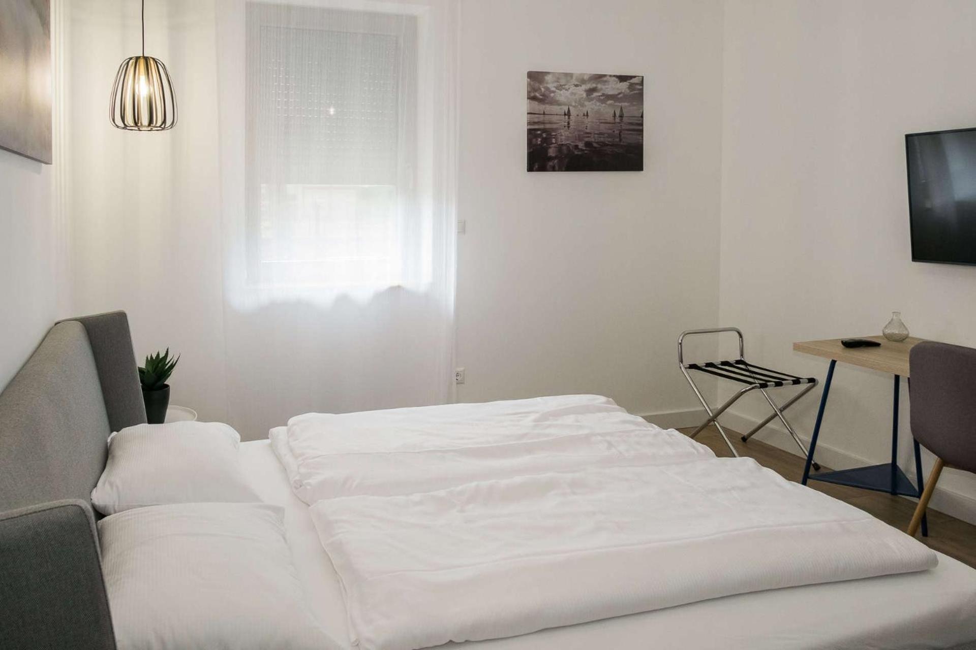 Villa Strokay - Few Minutes Walk From Lake Balaton Кестели Екстериор снимка