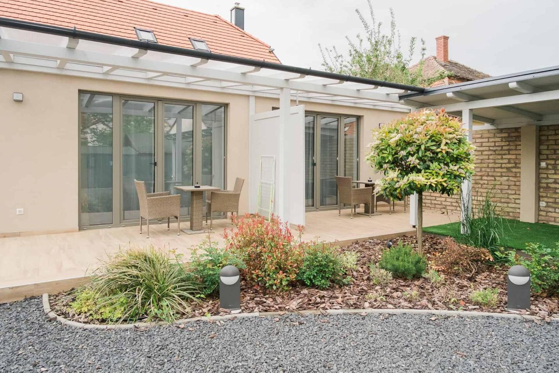 Villa Strokay - Few Minutes Walk From Lake Balaton Кестели Екстериор снимка